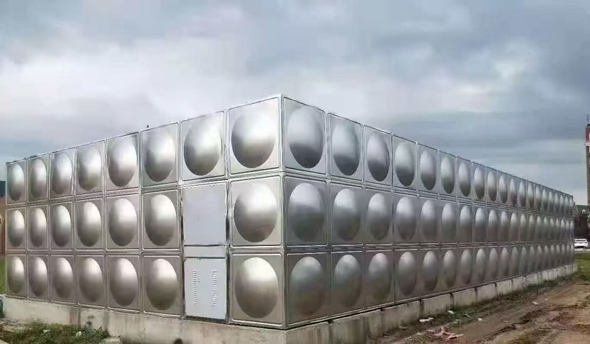304不锈钢焊接水箱